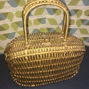 Vintage! Gold basket weave handbag.